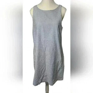 Vineyard Vines Blue Stipped 100%  Cotton Size 10 Zipper on Side 🩵